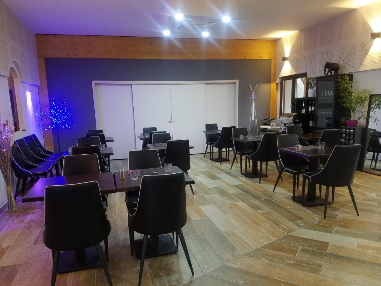 L'Hotel Du Lac קסטלז'לו מראה חיצוני תמונה